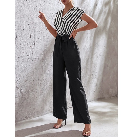 Striped Top V-Neck Surplice Short Sleeve White Black Wide Leg Jumpsuit - Picture 12 of 14